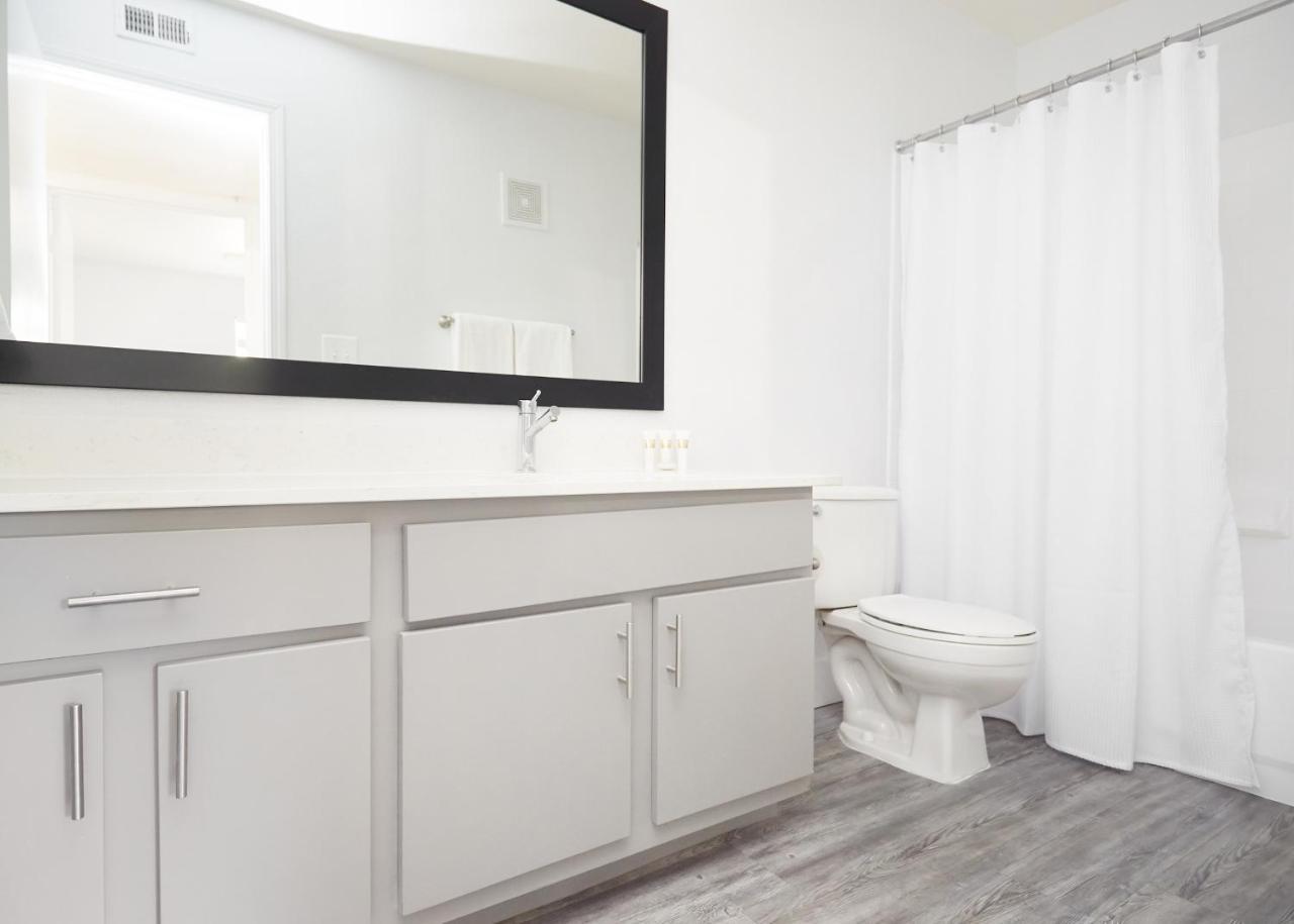 Sonder At The Domain Aparthotel Austin Bagian luar foto
